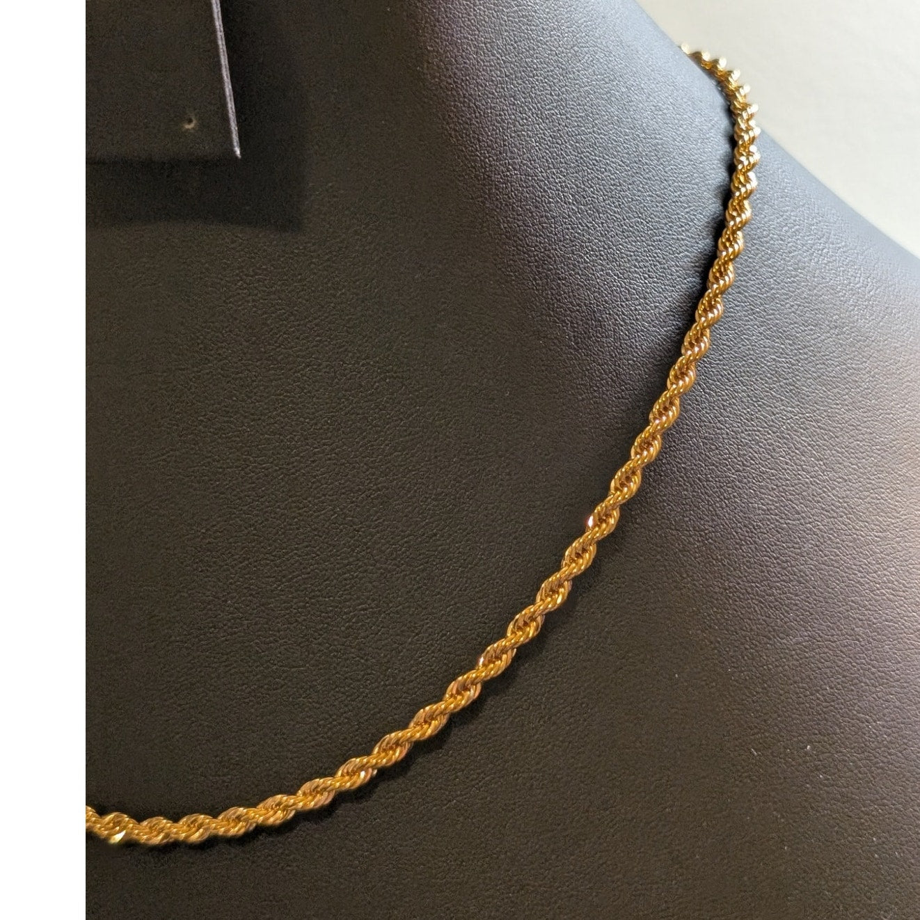 Vintage Gold Tone Rope Chain 18" Necklace