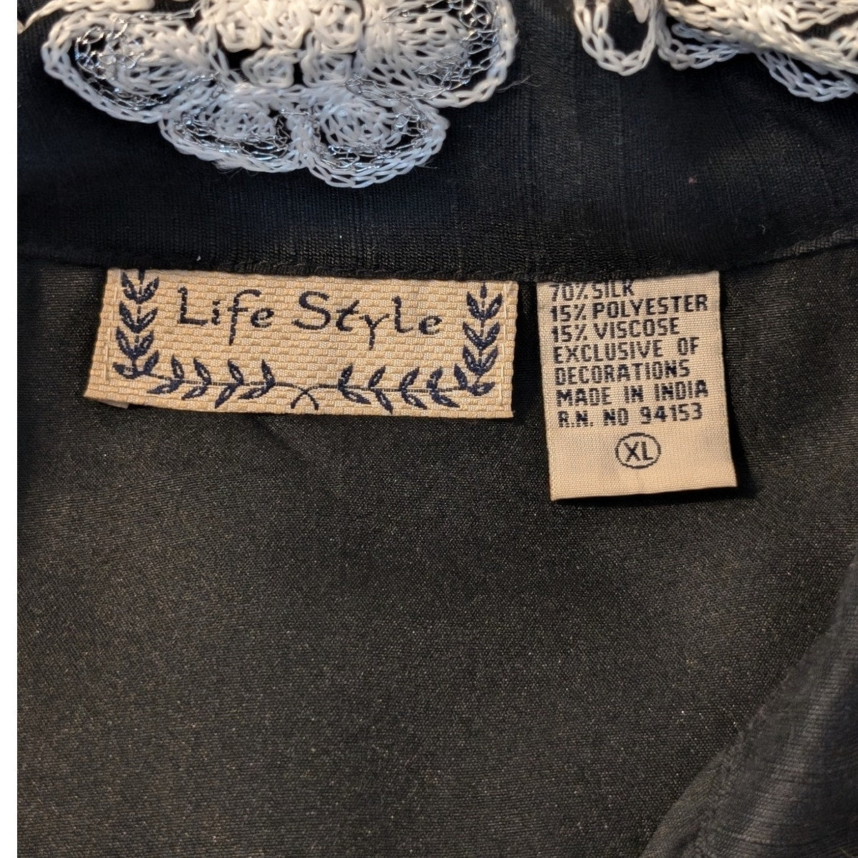 Life Style Black White Floral Embroidered Button Front Silk Blend Jacket Sz XL