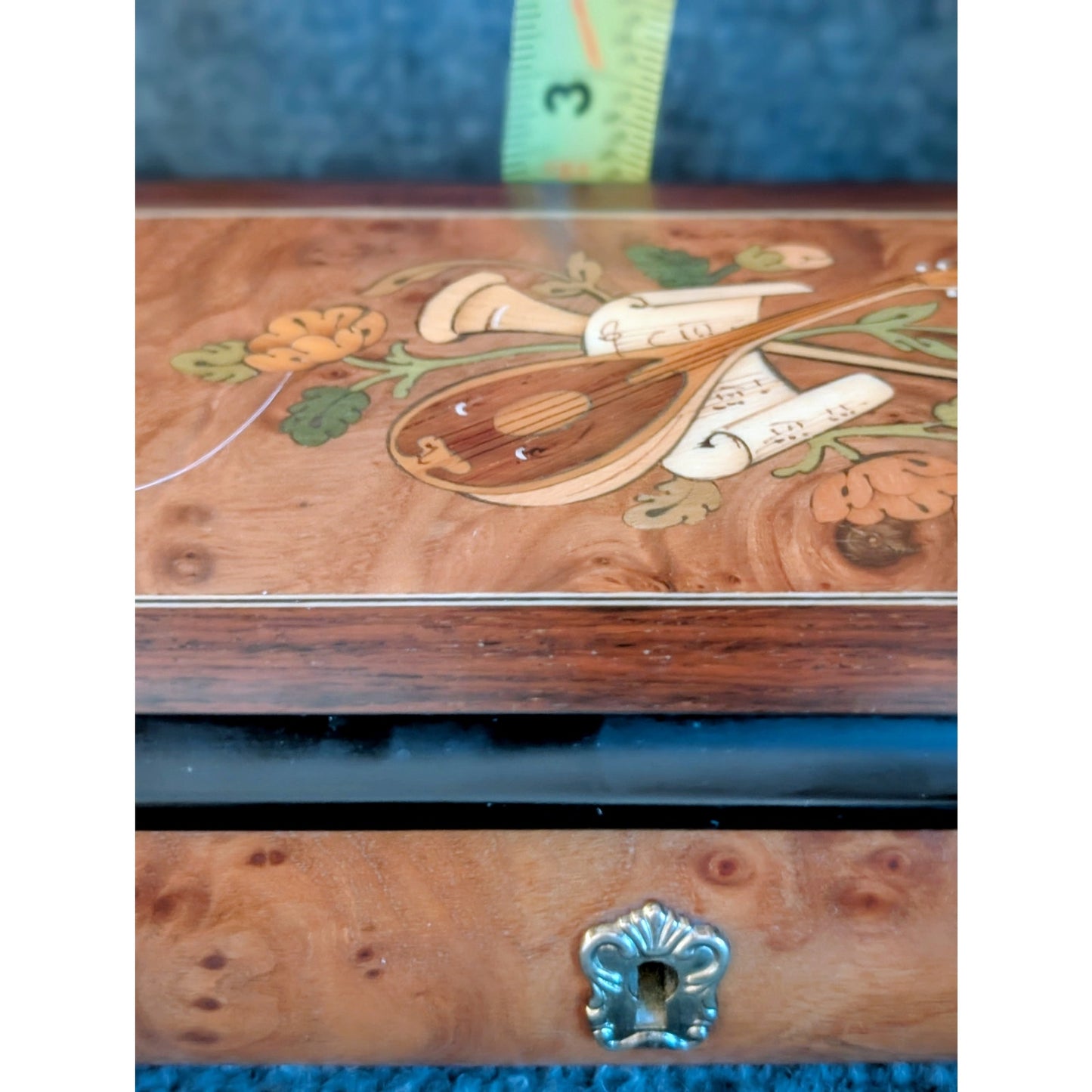 Vtg Reuge Swiss Movement Inlaid Musical Jewelry Box Made in Sorrento Italy
