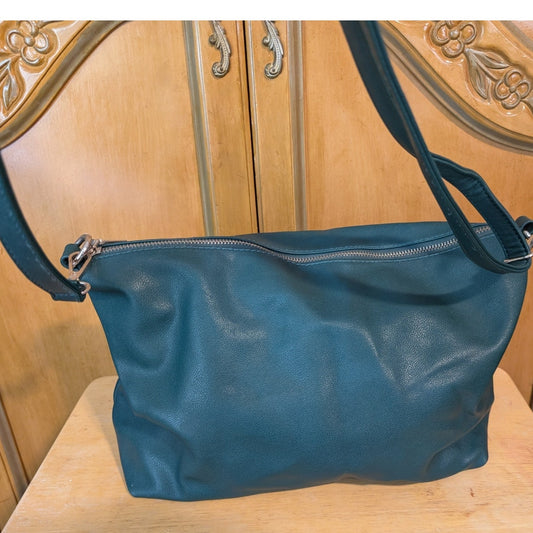 Black Rivet Forest Green Faux Leather Crossbody Top Zip Handbag