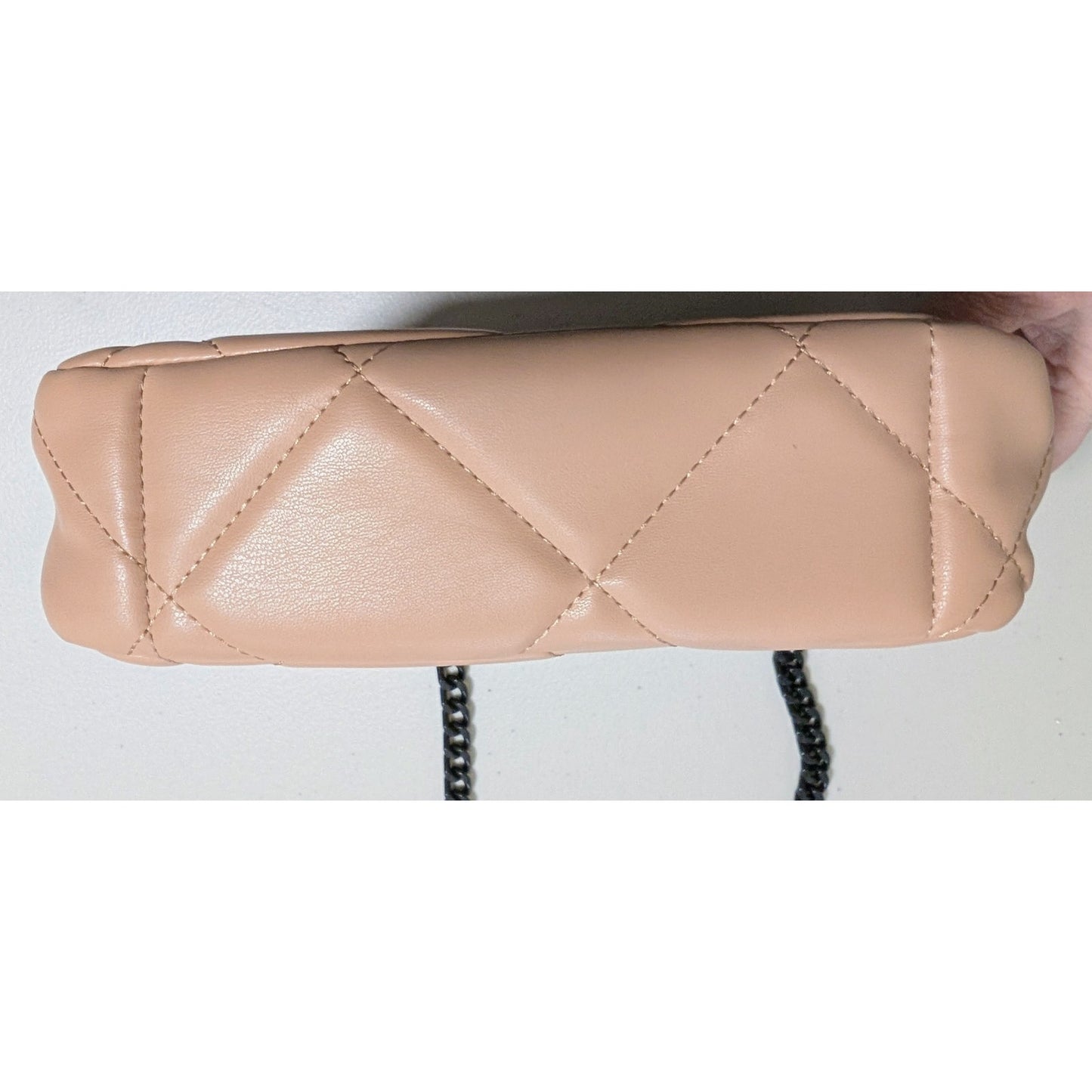 Badgley Mischka Blush Pink Black Diamond Quilted Logo Messenger Chain Strap Bag