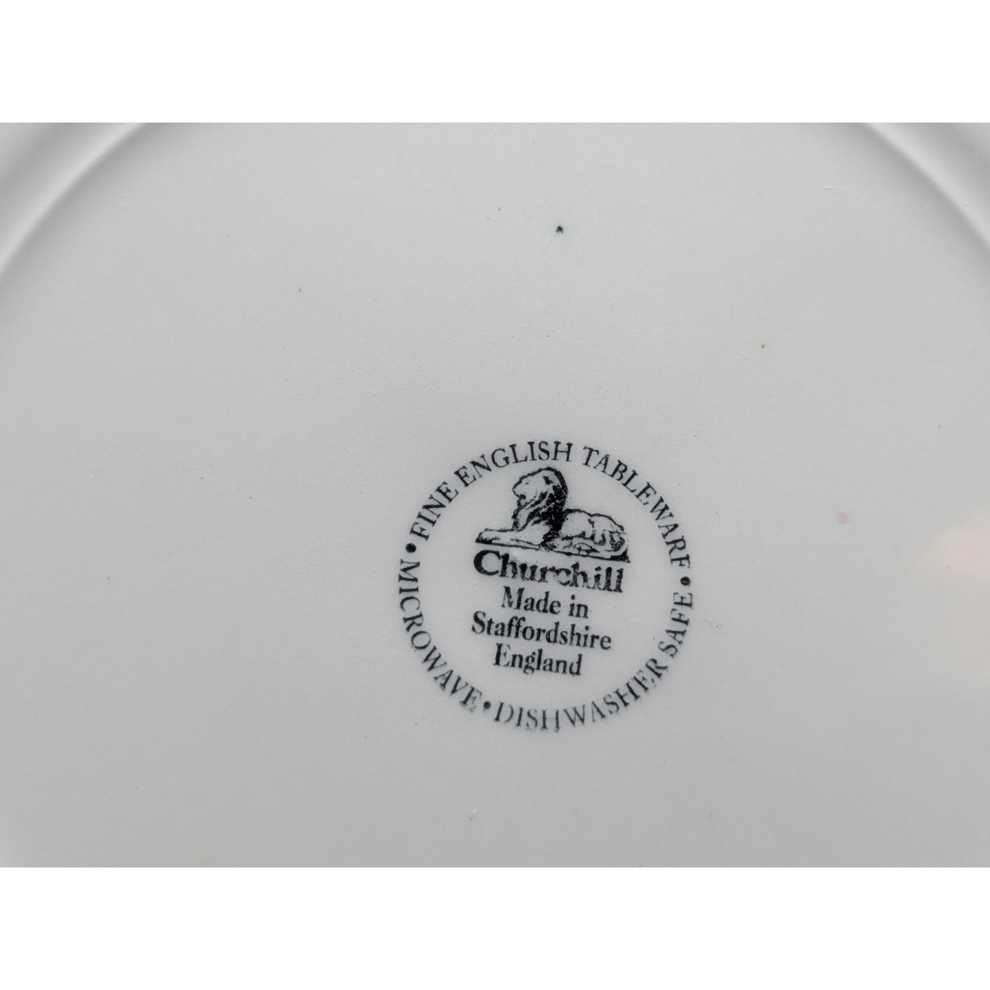 Staffordshire Churchill Blue Willow Made in England 10" Dinner Plate