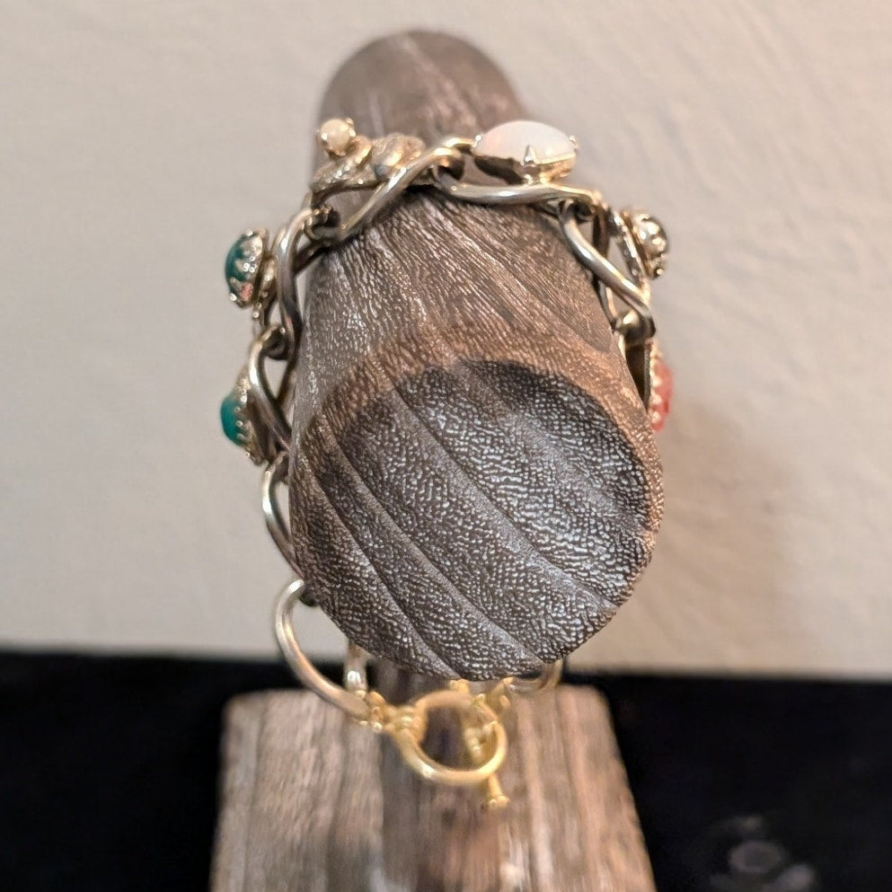 Vintage Carved Scarab Multi-Station Chain Link Gold Tone Toggle Clasp Bracelet