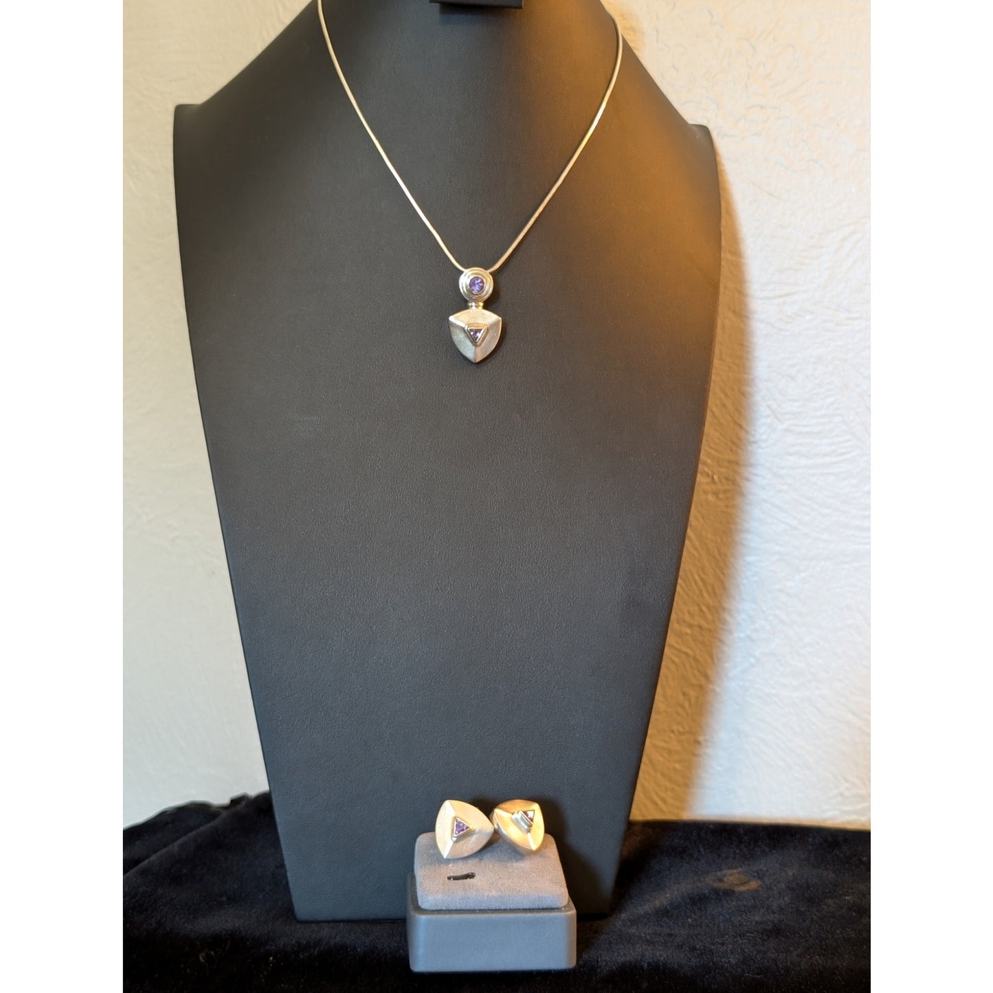 Vintage Chunky 925 Sterling Silver Amethyst Stud Earrings & Pendant Necklace Set
