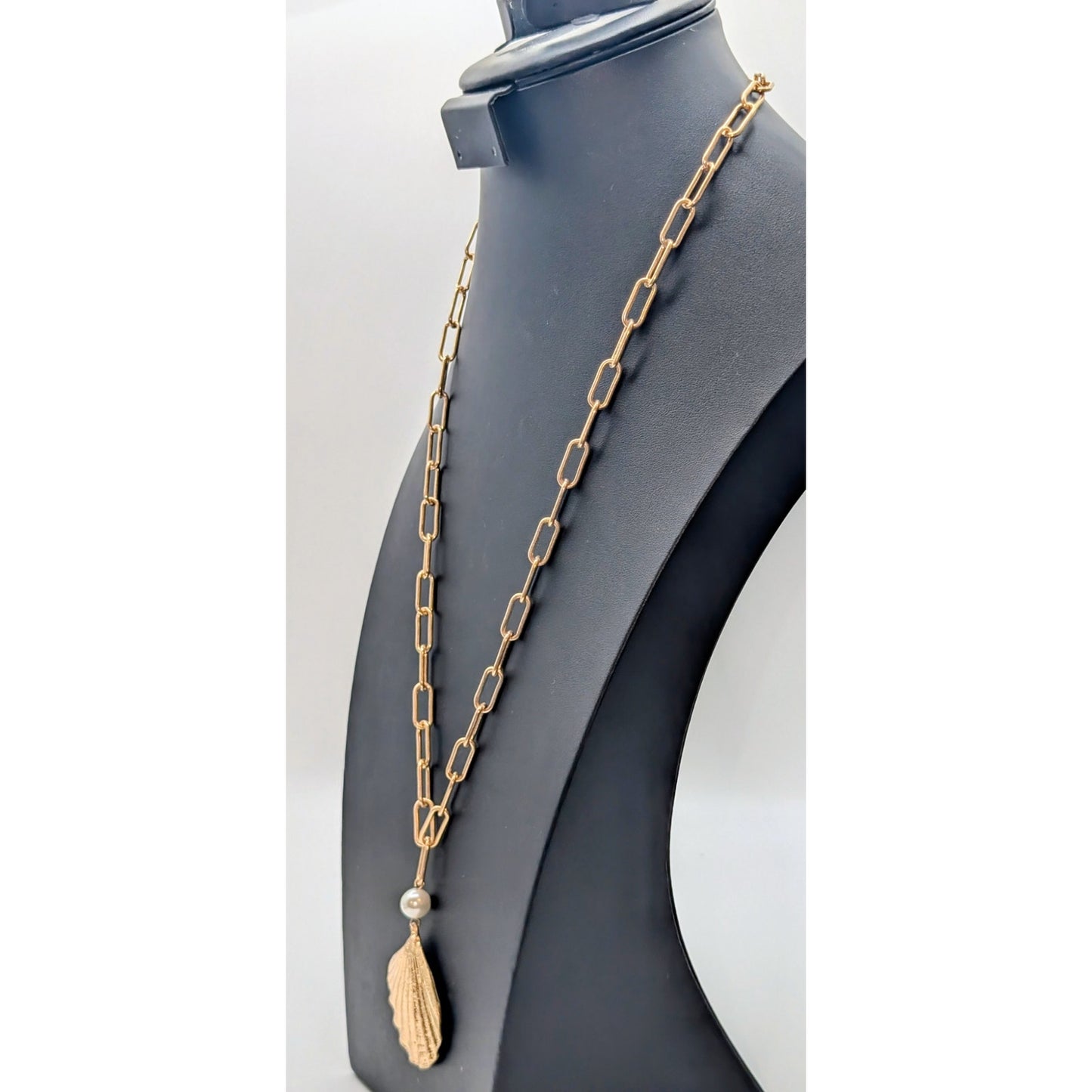 Gold Tone Clam Shell Faux Pearl Paper Clip Long Chain 28.25"-31.25" Necklace