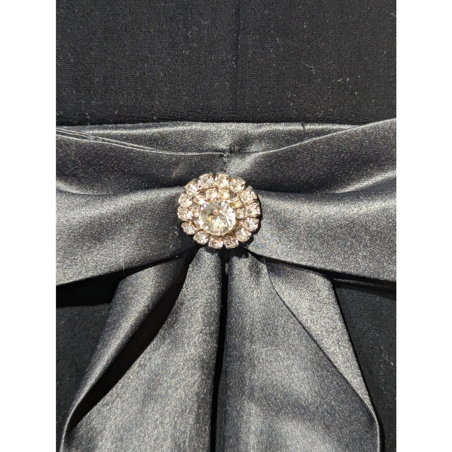 Sandra Darren NWT Black Velvet Satin Rhinestone Tie Cap Sleeve Formal Top  Sz 12