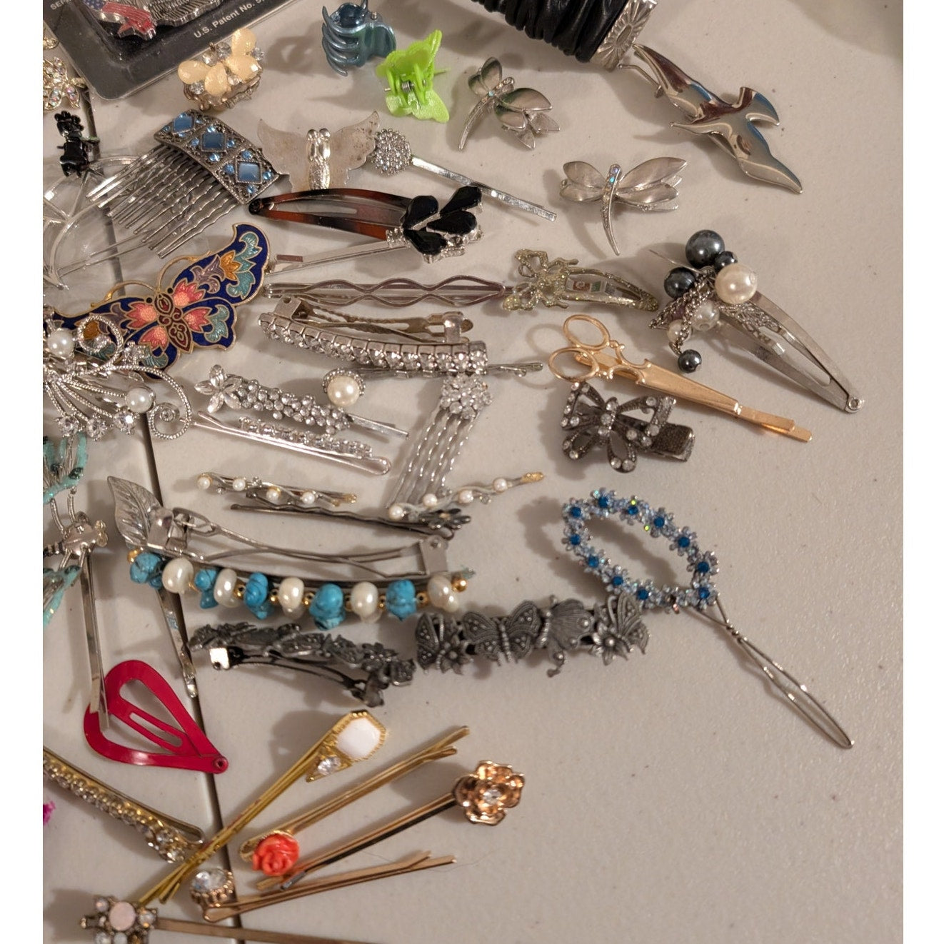 Large Lot of Hair Accessories