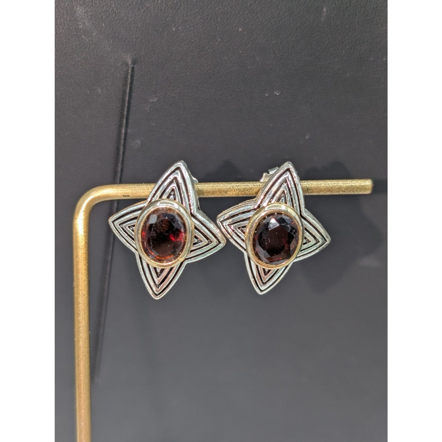 Vintage Avon Two Tone Faceted Reddish Brown Glass Center Stone Earrings
