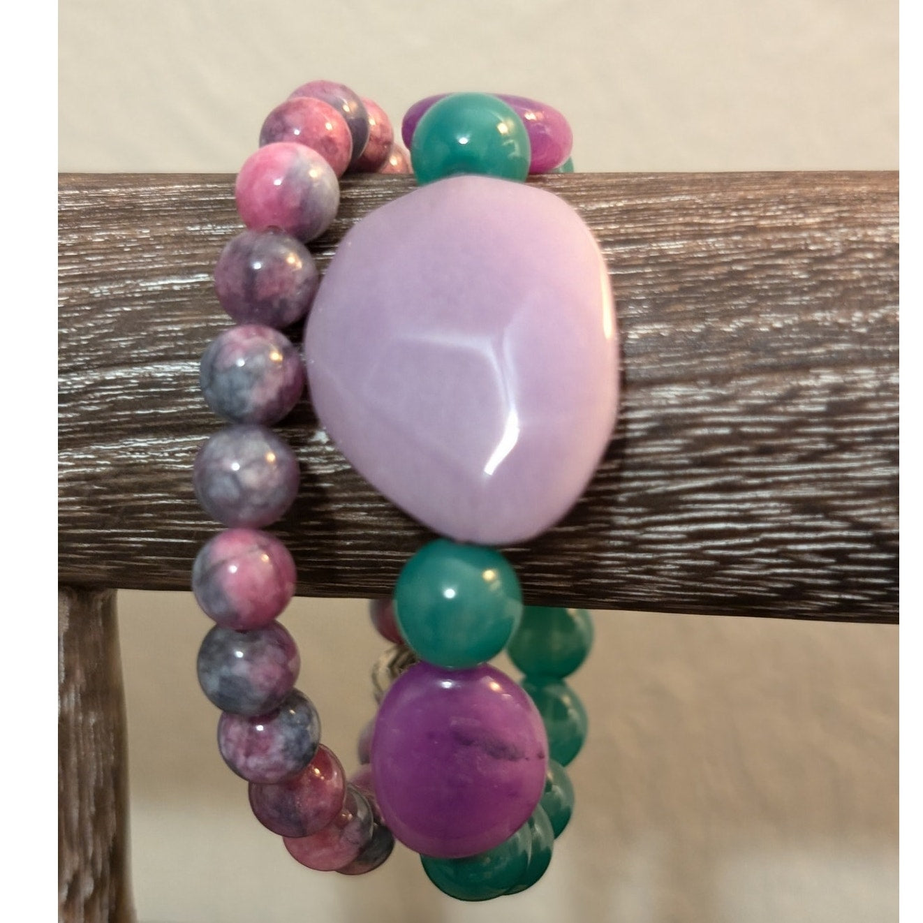 Green Glass Amethyst Bead & Amethyst Heart Bead Stretch Bracelet Lot
