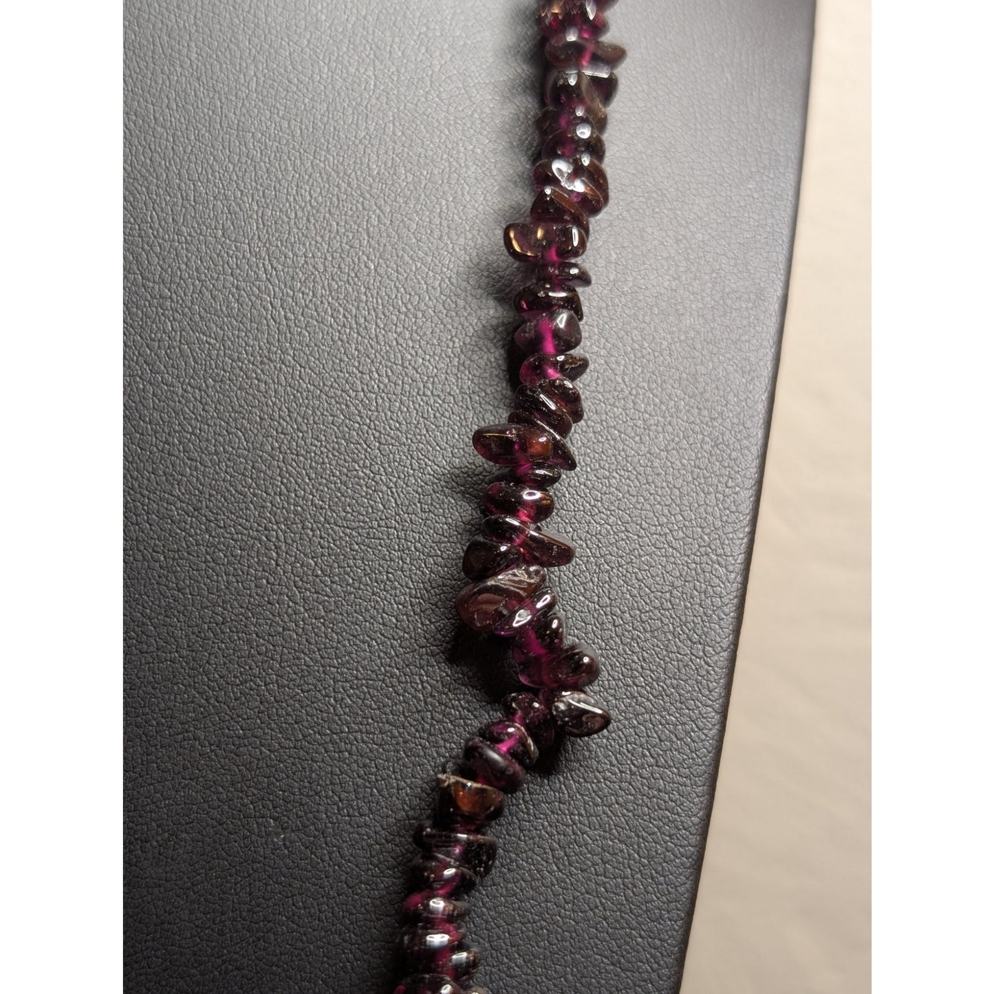 Single Strand Garnet/Amethyst Chip Bead 34" Necklace