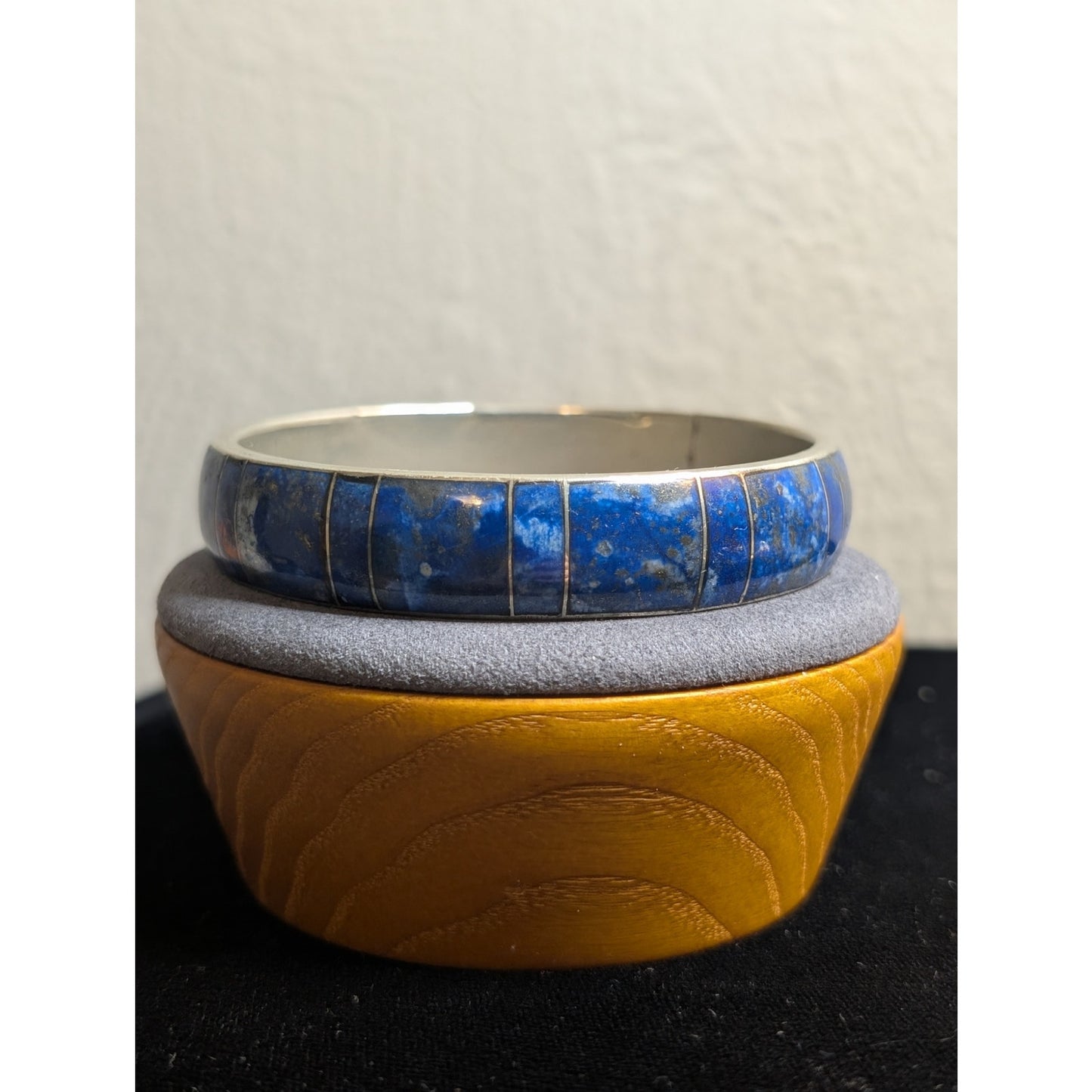 Vintage Sterling Lapis Lazuli Inlaid Bangle Bracelet 40.54 grams