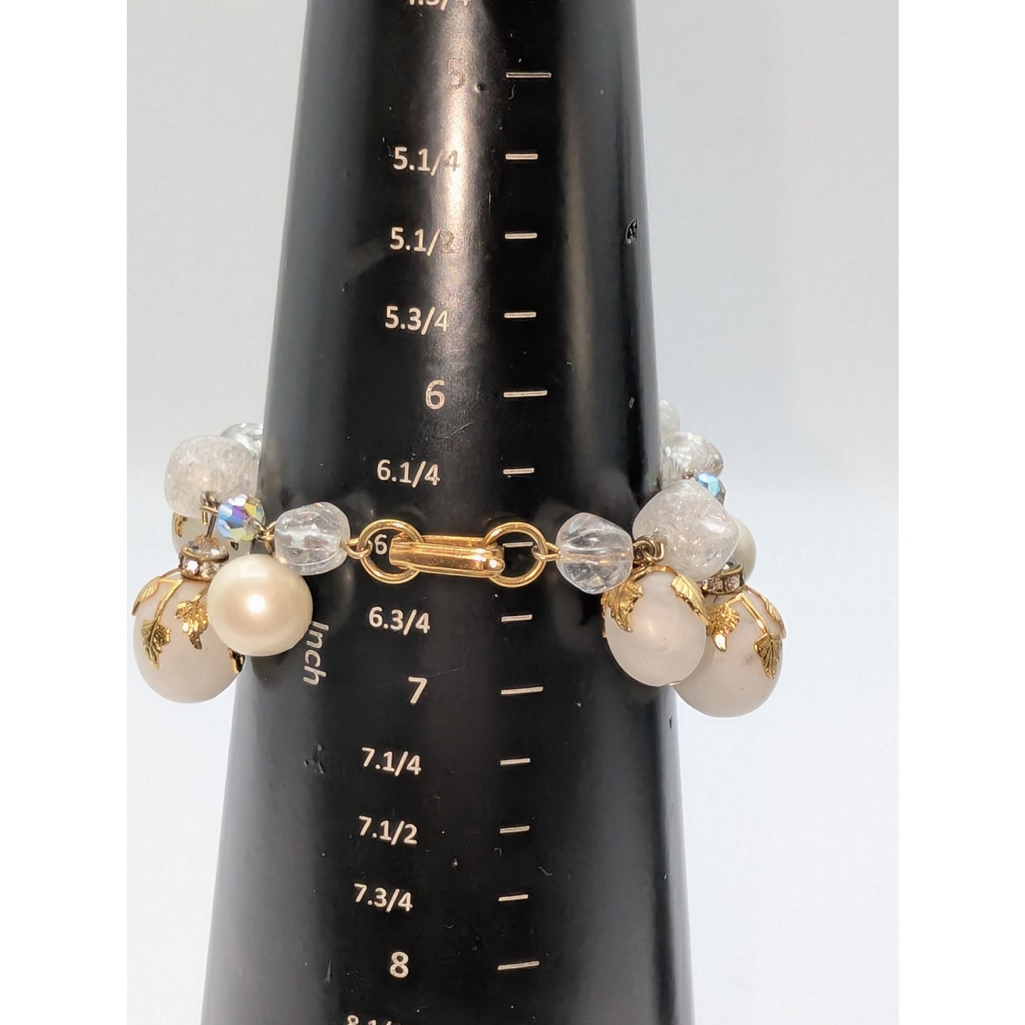 Vintage Deauville 1950s-1960s Faux Pearl Lucite Golden Leaf Bauble Bracelet