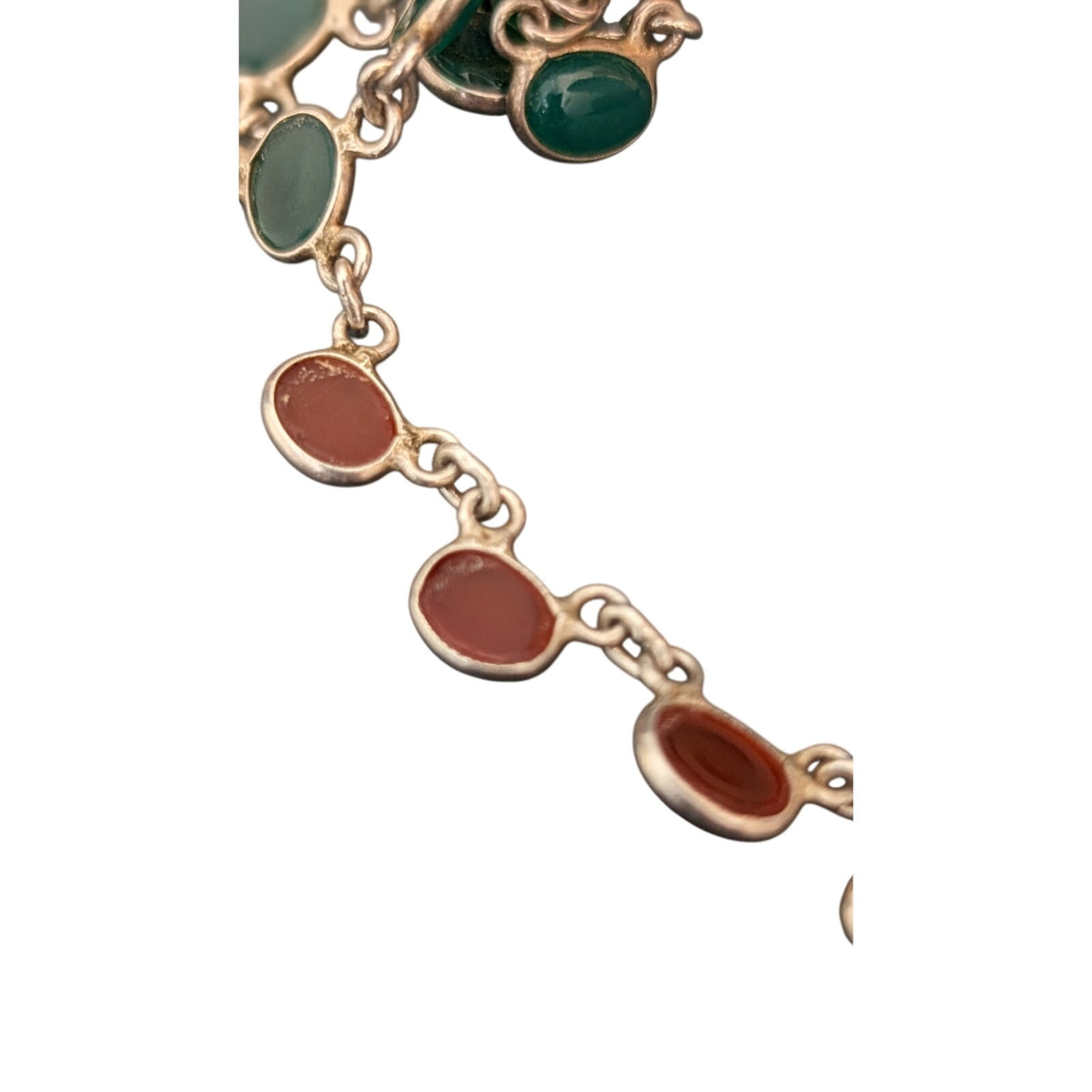 Vtg Green & Red Onyx Cabochons 925 Sterling Silver Collar Hook Clasp Necklace
