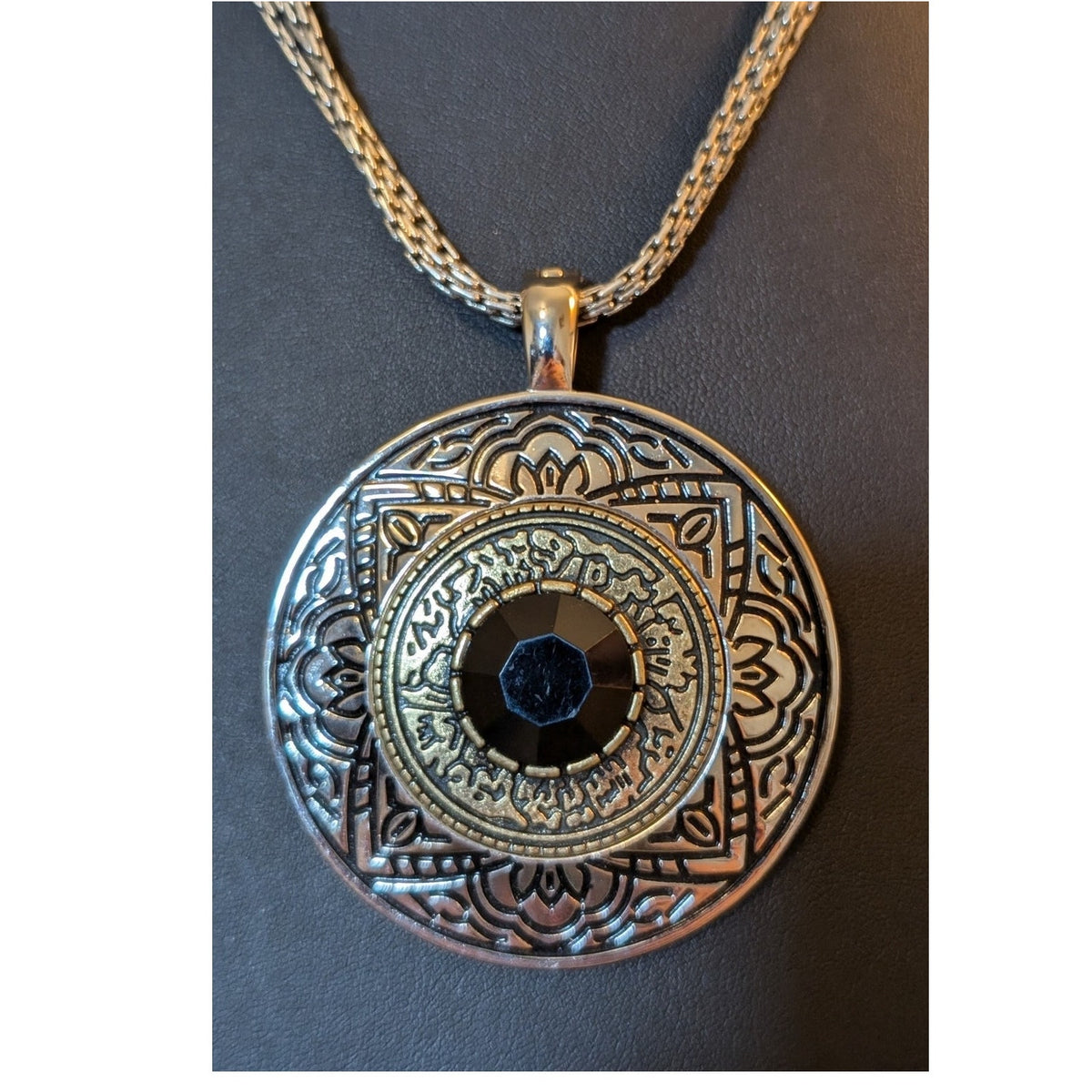 Premier Designs Two Tone Etched Large Medallion Pendant Necklace