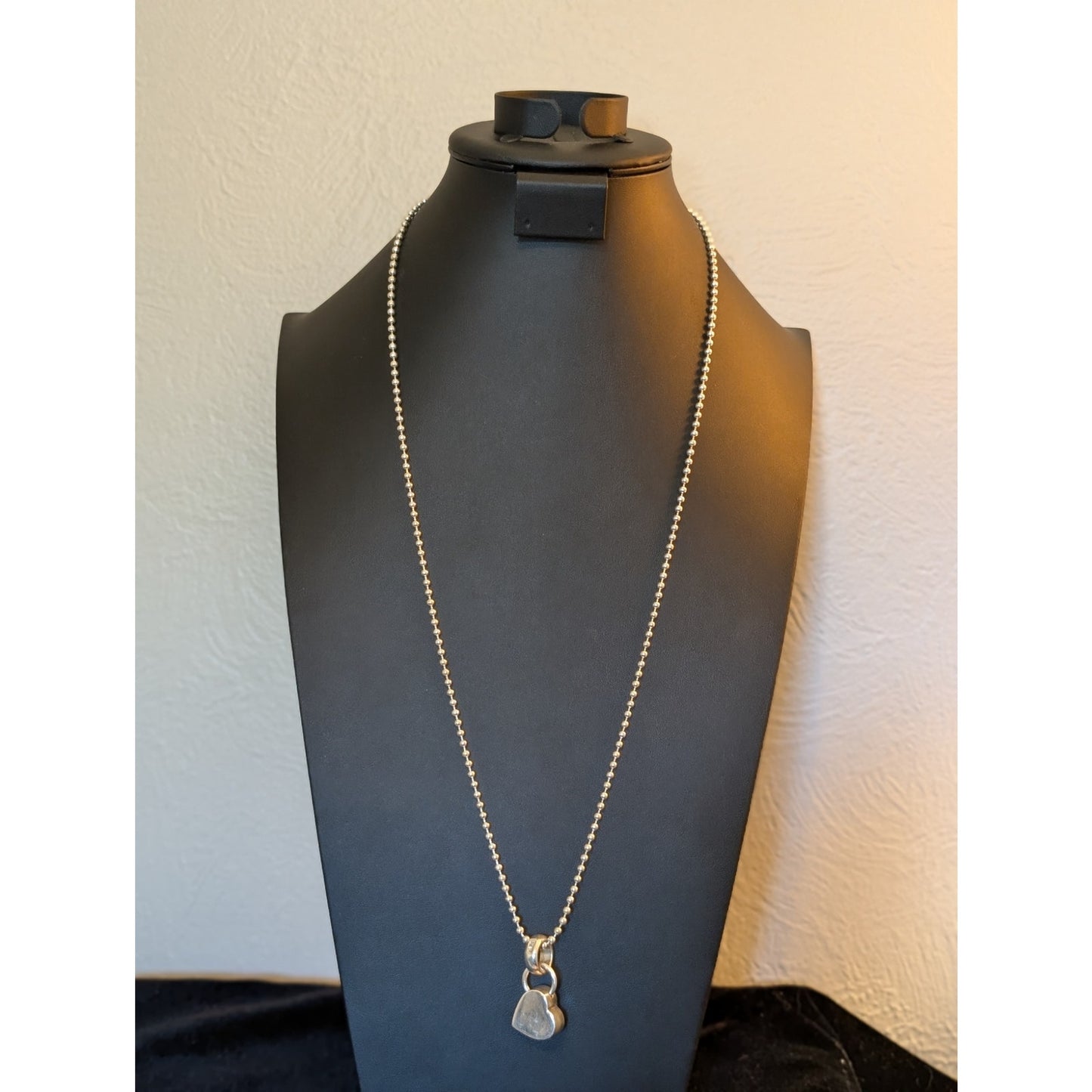 Retired Silpada 925 Sterling Chunky Heart Dangle Pendant Bead Ball Necklace