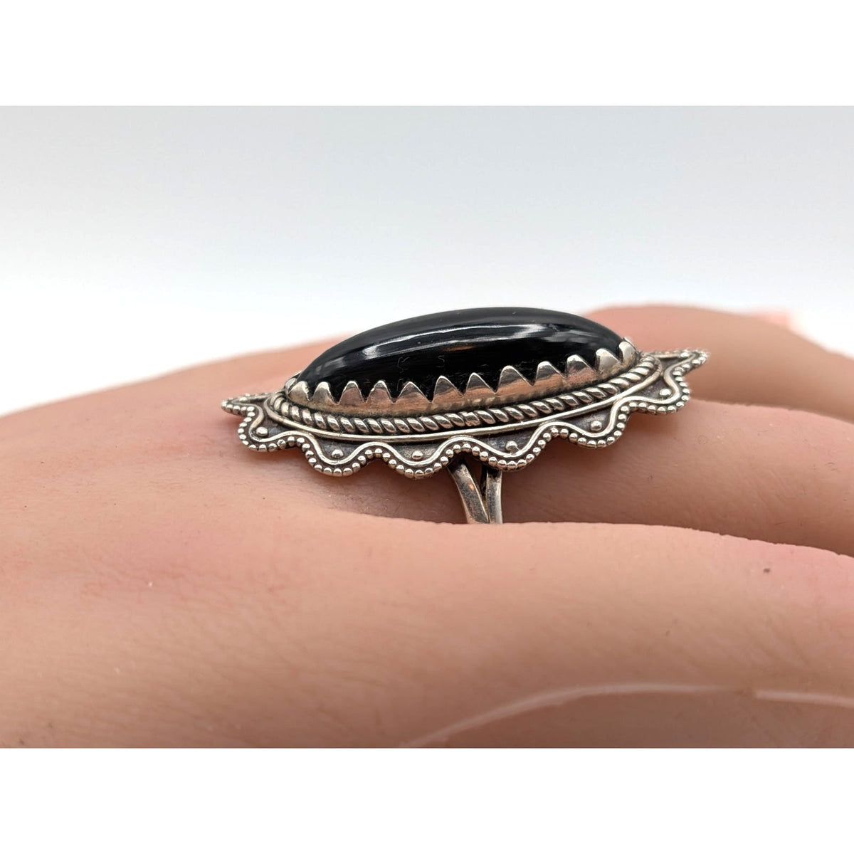 Vintage 925 Sterling Silver Black Onyx Southwest Ring 10.94g