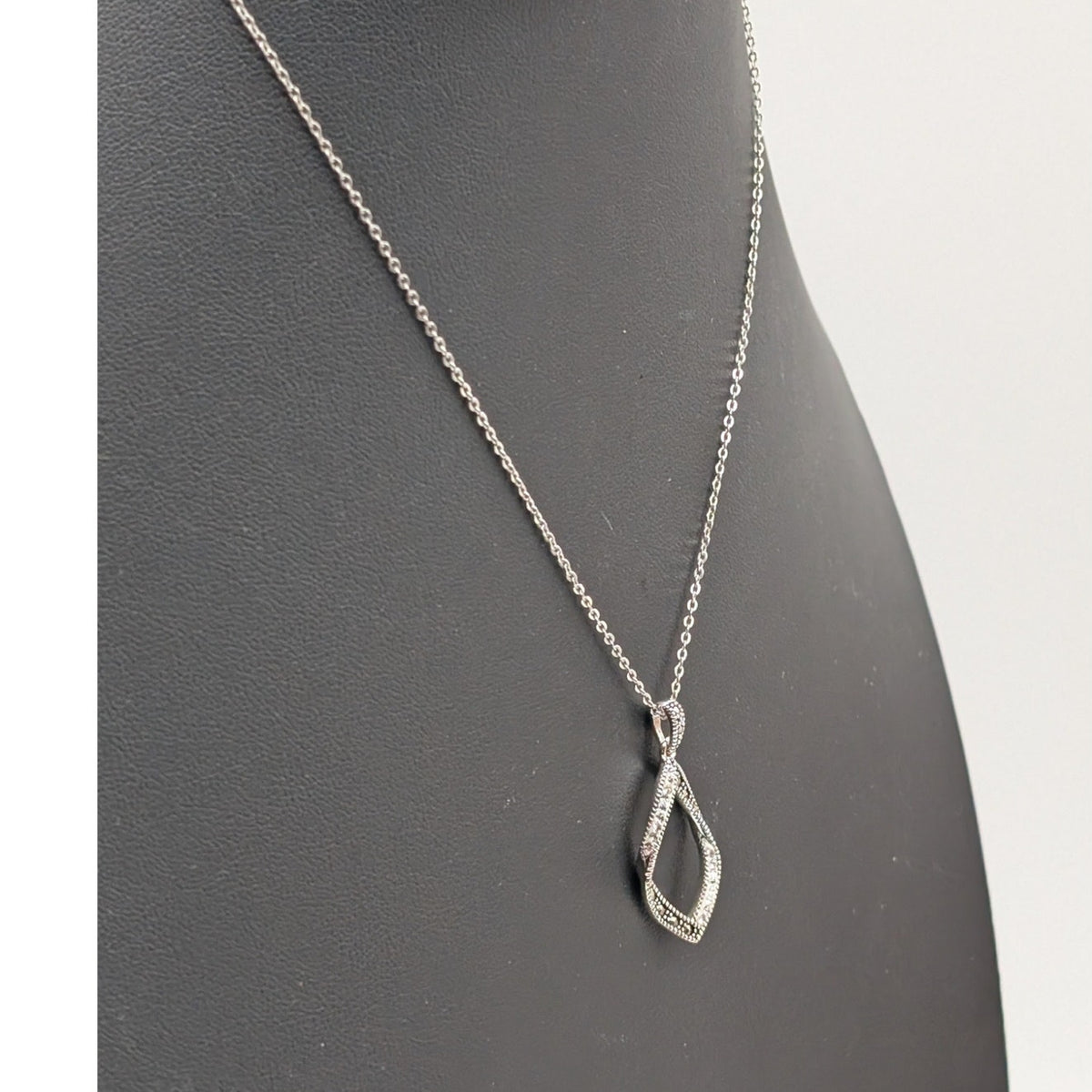 Twisted Marcasite Crystal Pendant on 925 Sterling Silver 17.5" Chain Necklace