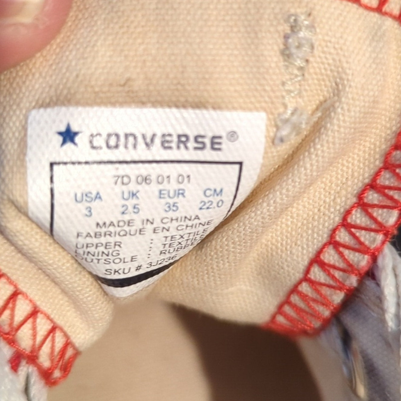 Converse All Star Red Lace Up Tennis Shoe Men's Size 3 (Women's 5)