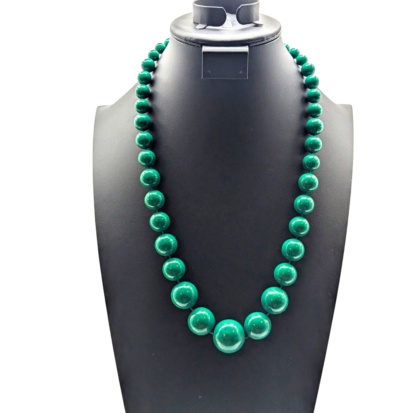 Vintage Graduated Green Acrylic Bead 24" Necklace