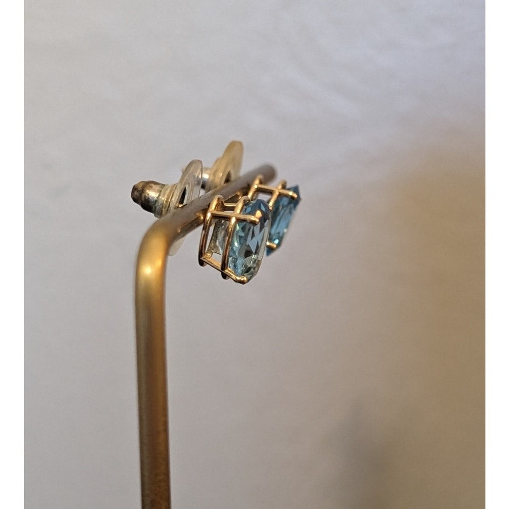 Stamped Tested 14k Gold 4ct Oval Blue Topaz Solitaire Basket Set Stud Earrings