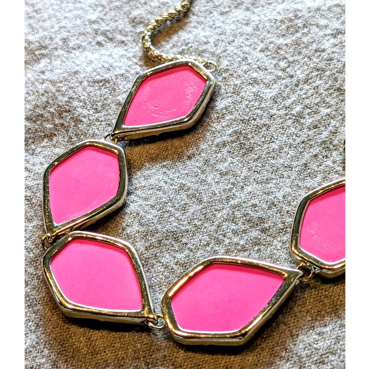Kendra Scott Pink Five Faceted Stone Statement 18" Plus 2" Necklace