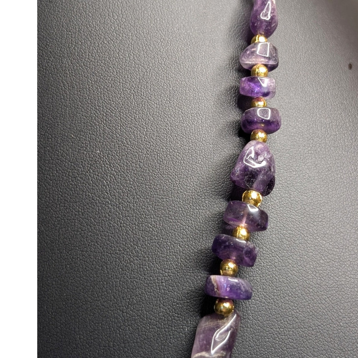 Vintage Amethyst & Topaz Stone & Gold Tone Round Bead Barrel Clasp Necklace