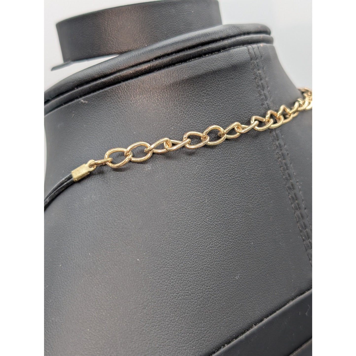 Chico's Gold Tone Hammered Metal Disk Dangles Corded 17"-21" Necklace