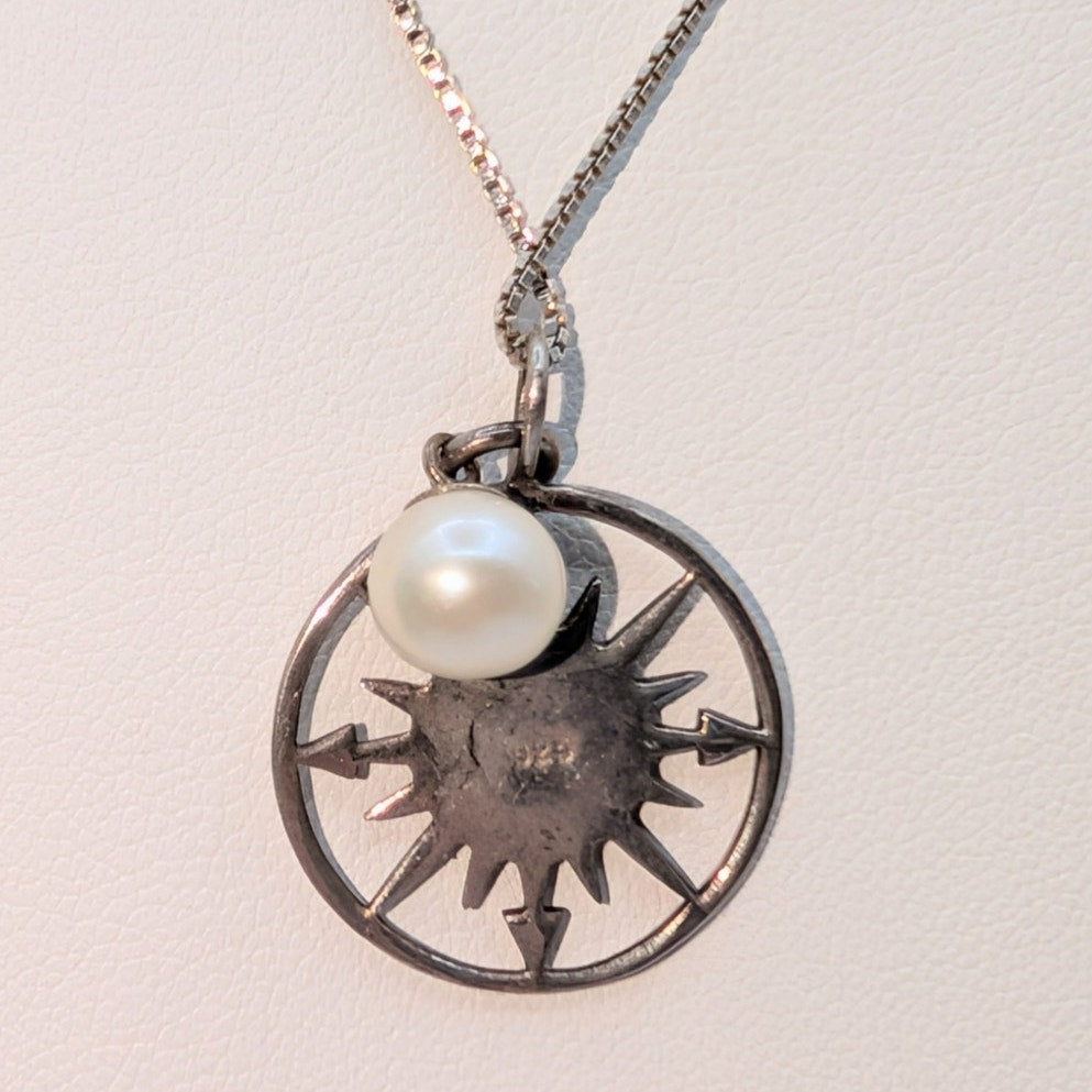 Vintage 925 Sterling Silver Compass Rose & Pearl Charms Box Chain 18.5" Necklace