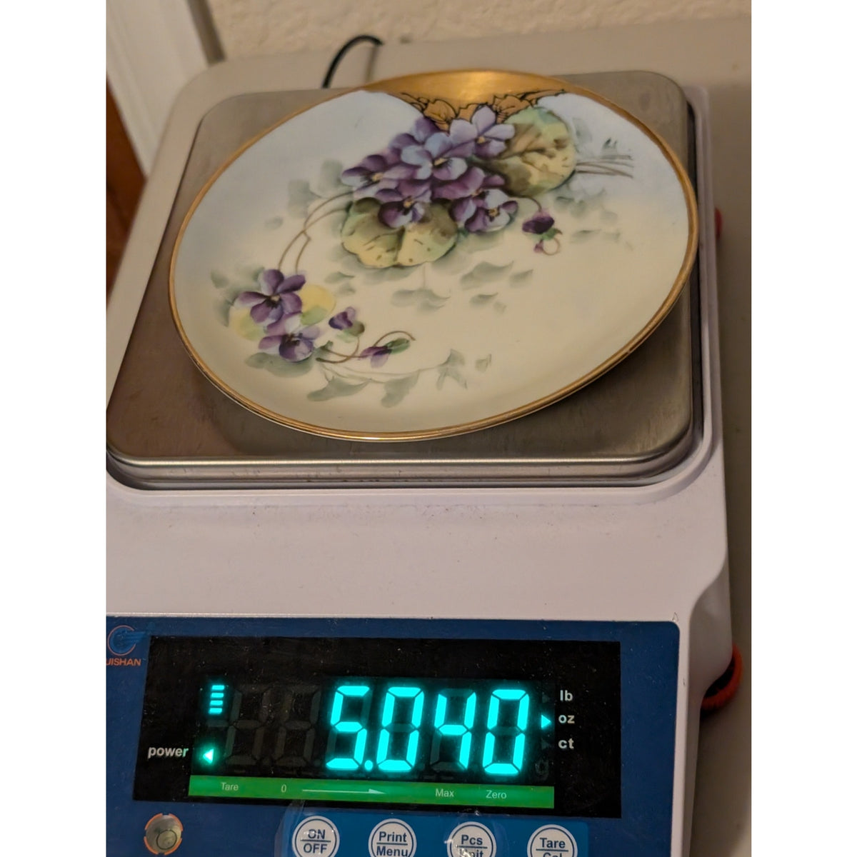 Vintage Uno Favorite Bavarian Hand-Painted Purple Violets Gilt Edge 6" Plate