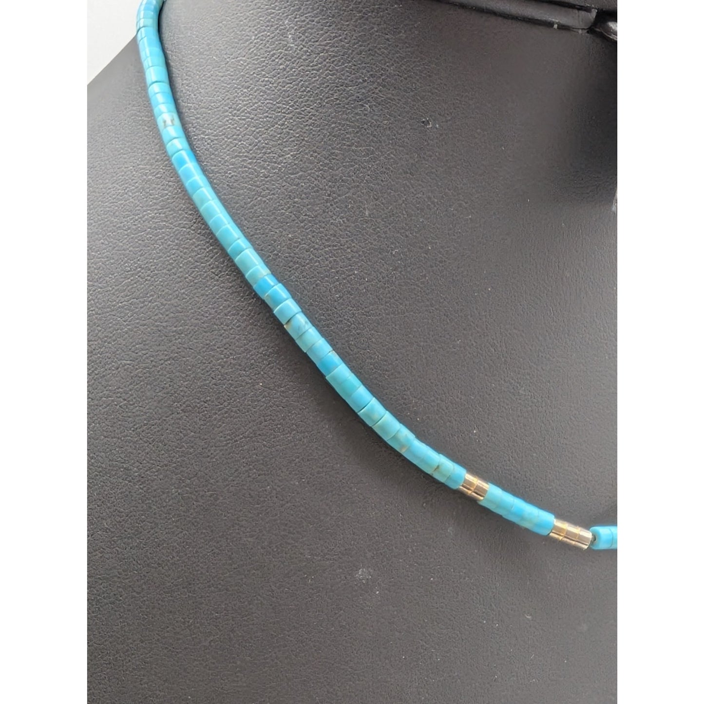 Vintage Unmarked Turquoise Heishi Bead 15" Choker Hook Clasp Necklace