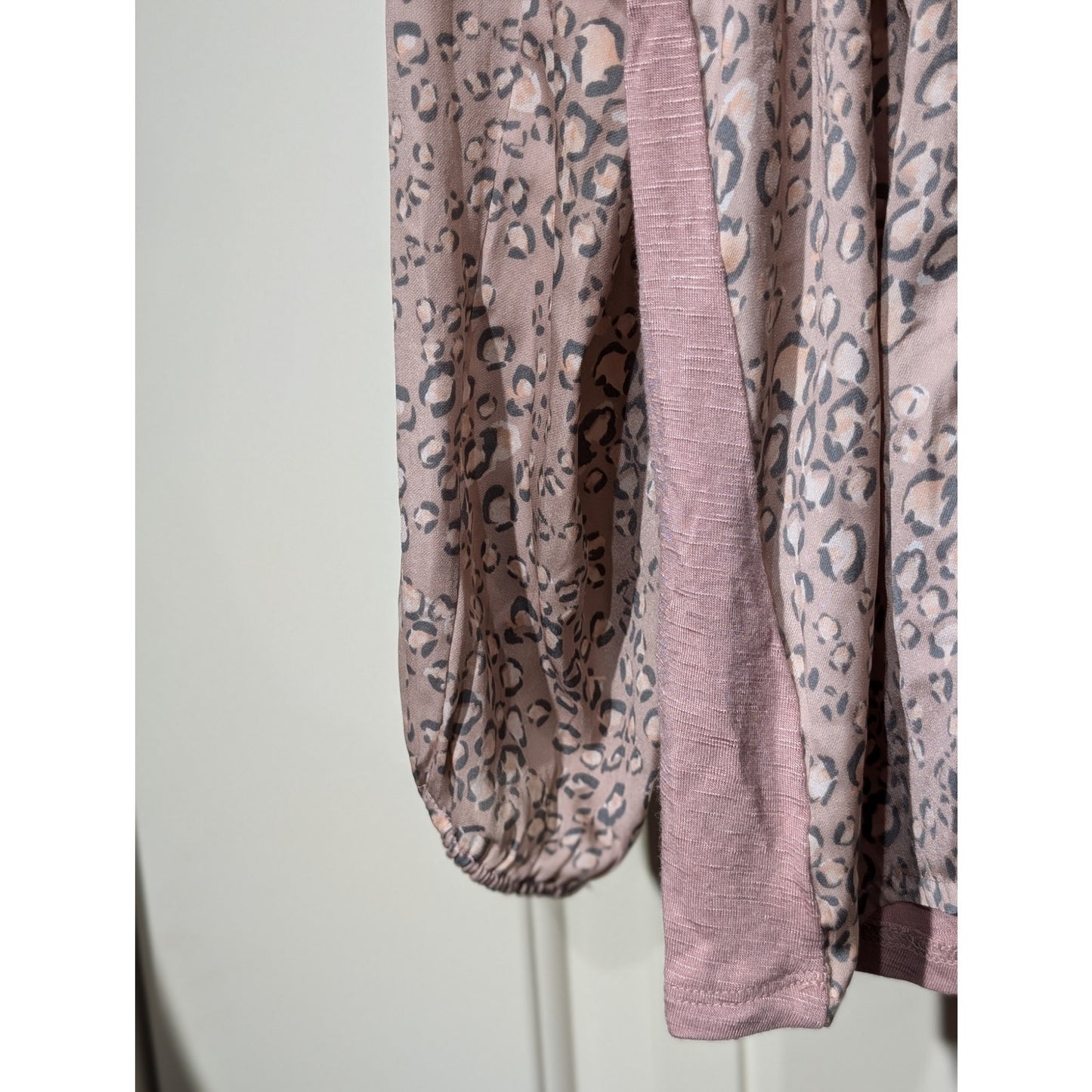 Left Coast by Dolan Rose Animal Print Ruffle Tie Neck Long Sleeve Blouse Sz 1X