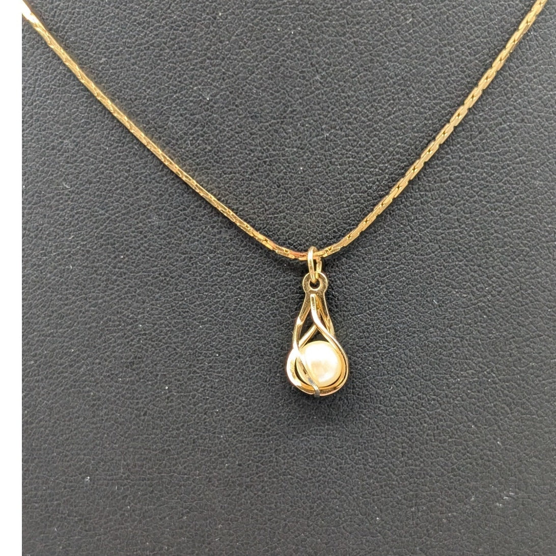 Vintage Napier Gold Tone Oval Swirl Cage Faux Pearl Pendant Chain 16" Necklace