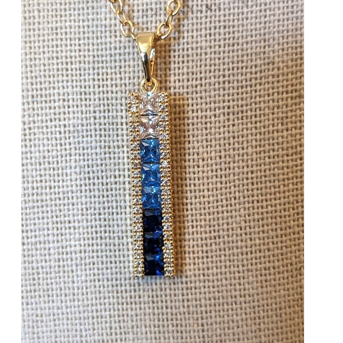 Vince Camuto Blue Ombre Channel Set Crystal Gold Tone Necklace NWOT