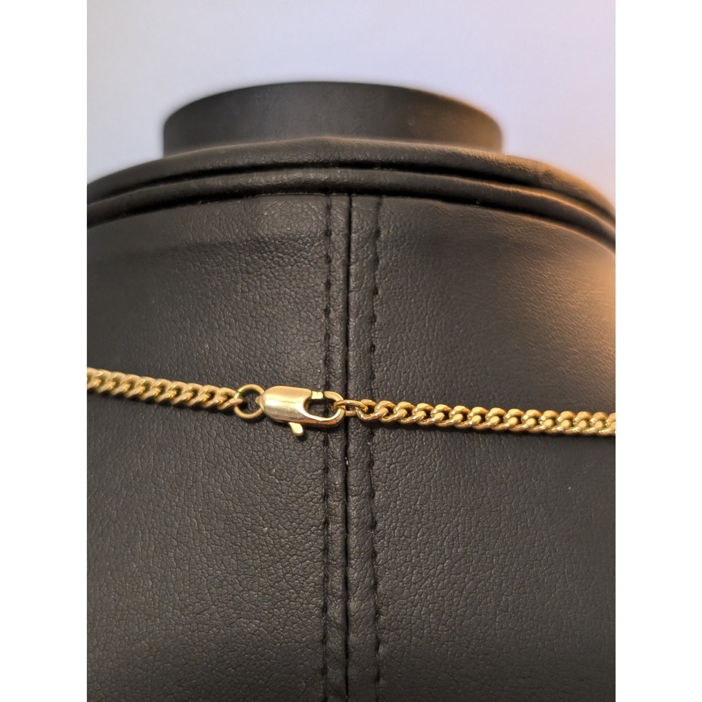 Queen Elizabeth Canada Gold Tone Coin Chain 18" Necklace