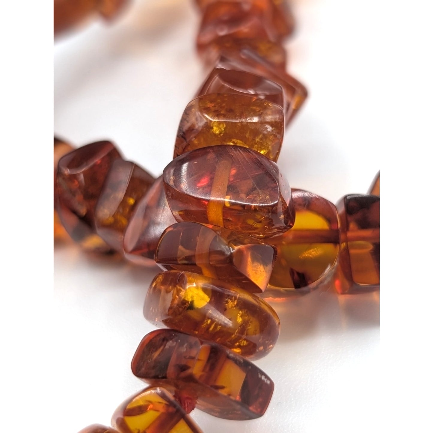 Vintage Screw Clasp 22" Amber Bead Necklace