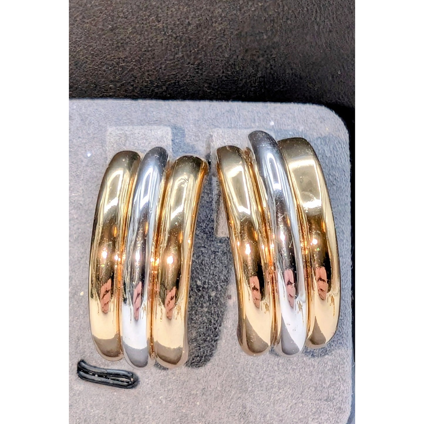 Vintage Bold Chunky Two Tone Half Hoop Clip On Earrings