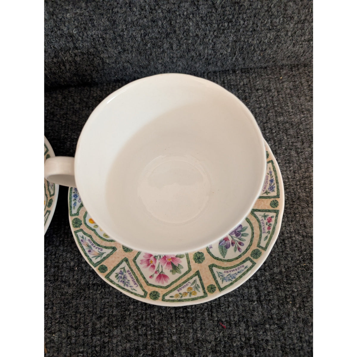 Vtg 1997 Roy Kirkham Bone China English The Herb Garden 14 oz Cup & Saucer