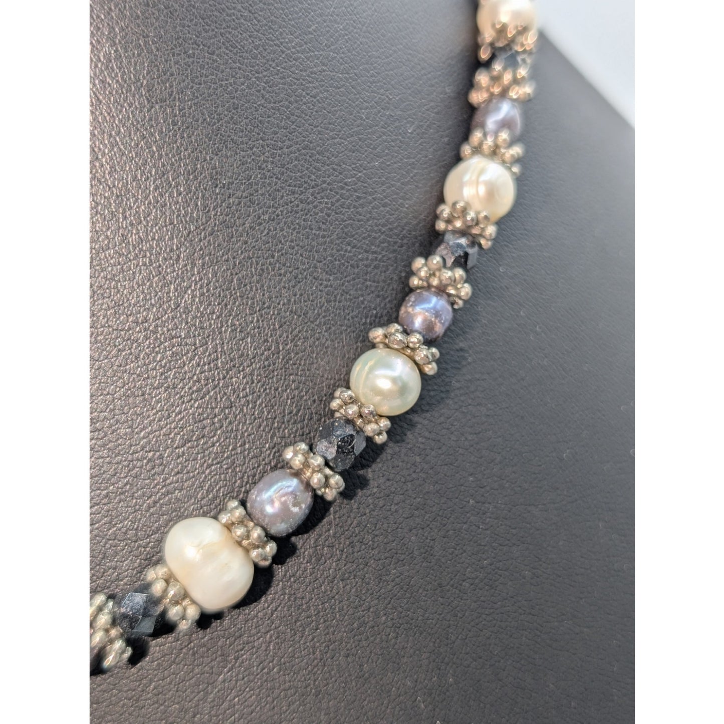 Multi-Color Pearl Silver Tone Beaded 14.5"-16.5" Choker Necklace