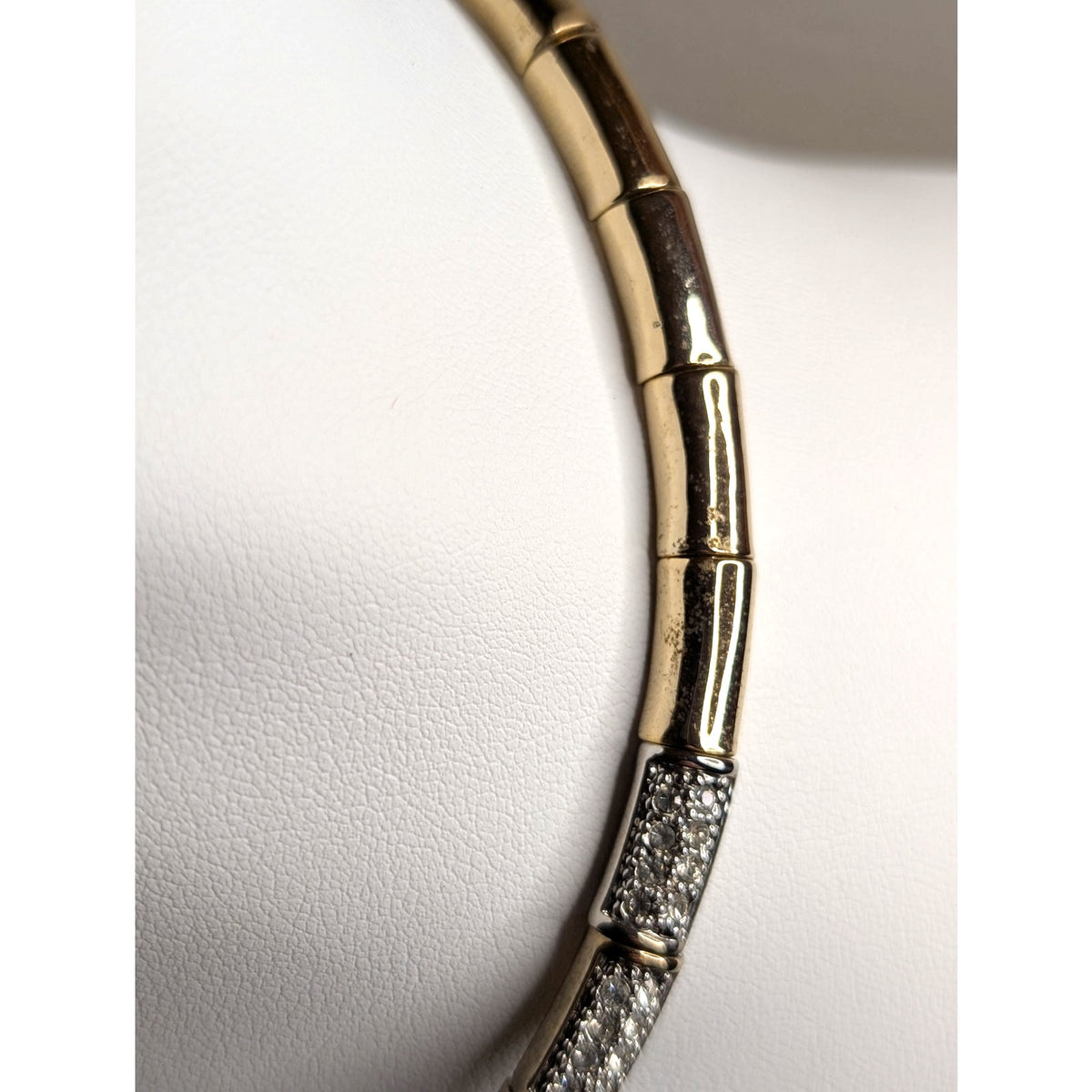 Vintage CZ 'V' Gold Tone Collar Fold Over Clasp 11" Collar Necklace