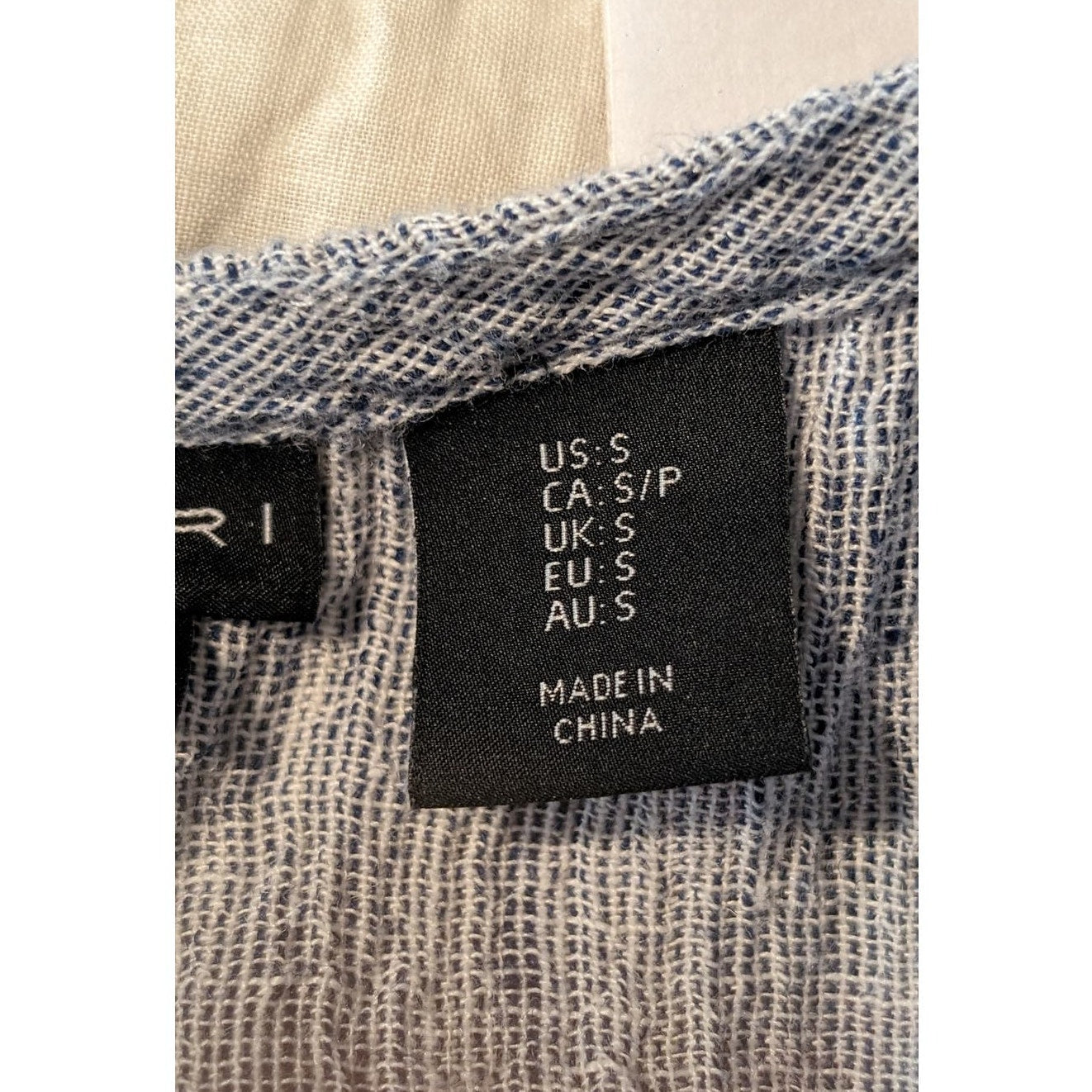 Tahari Loose Weave 100% Linen Oversized Boxy Back Button Up Top Womens Sz S