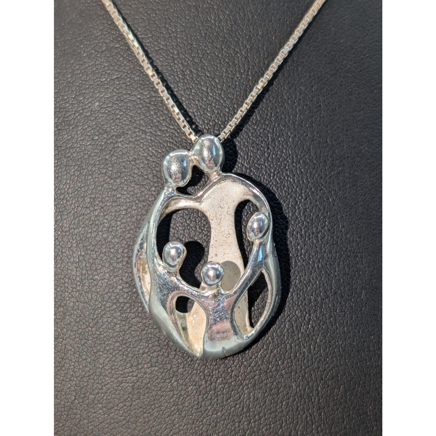VTG Carlisle Co 925 Sterling Silver Love Family of 5 Pendant 16" Chain Necklace