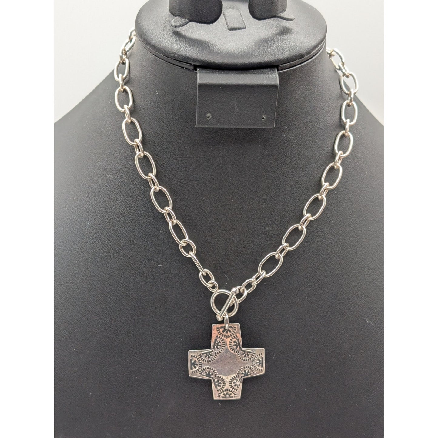 Silpada Virtuosity 925 Sterling Silver Cross Toggle Chain Link 17" Necklace