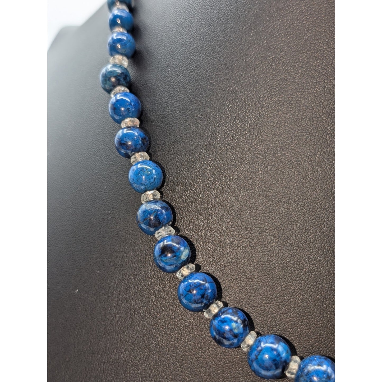 VTG 14K Gold Clasp Navy Blue Black Vein Graduated Beads & Crystal 21" Necklace