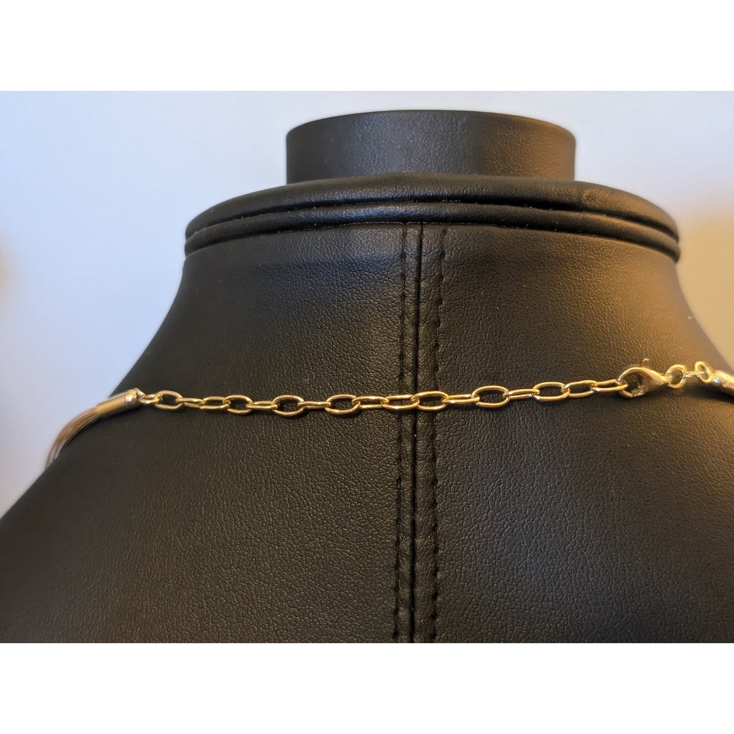 14k Multi-Strand Gold Flex Wire Pearl Enhanced Collar Necklace Approx. 10.86g