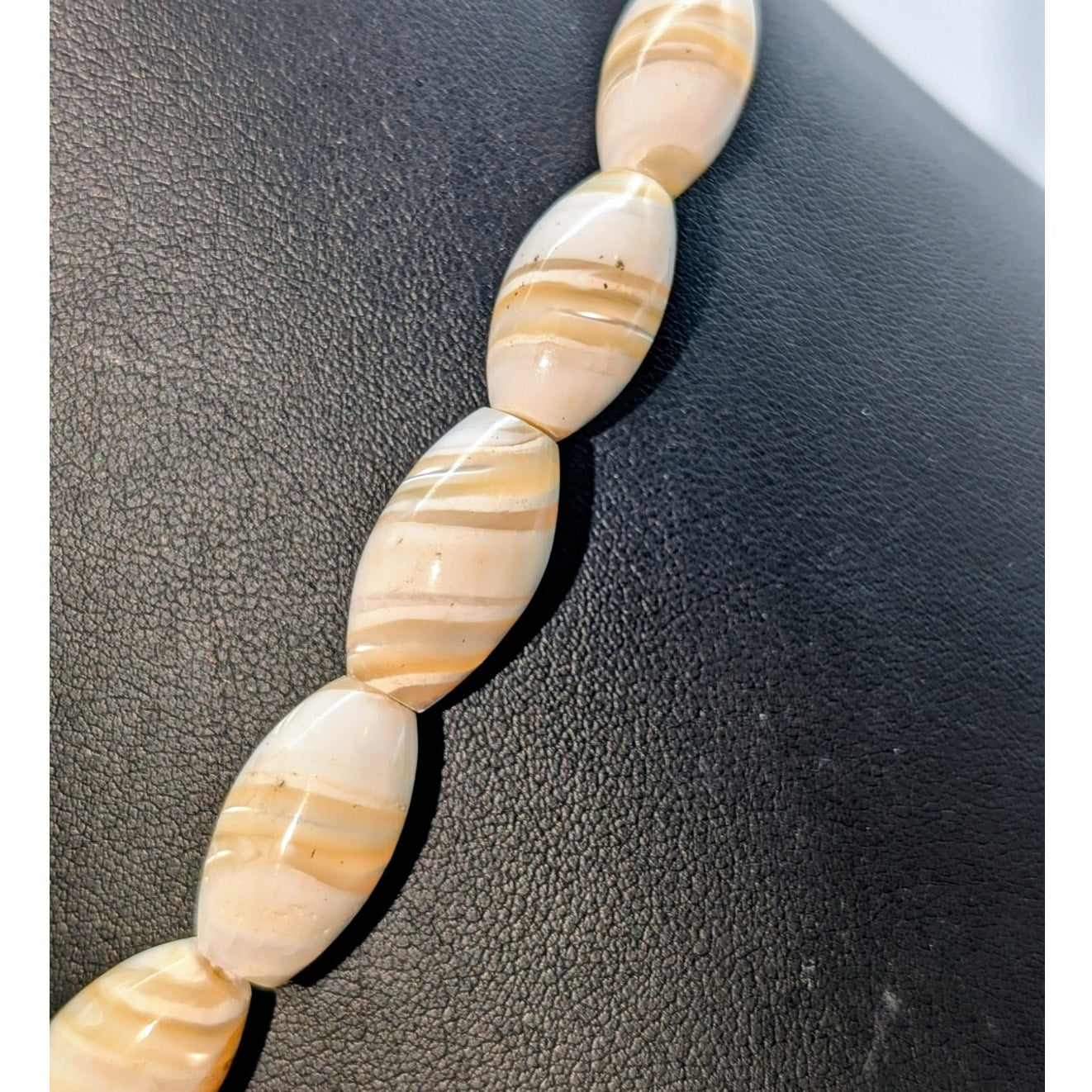 Vintage Hand Carved Balamuti Mother of Pearl Graduated Elongated Bead Necklace