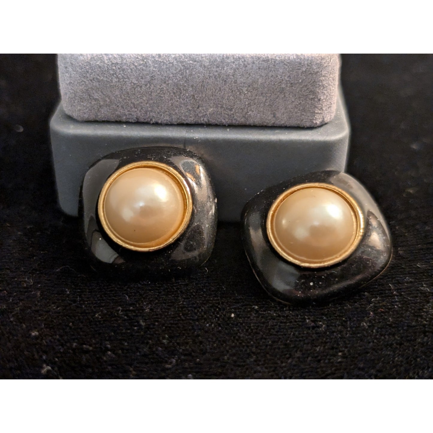 Vintage 80s Squared Off Clip On Black Enamel Faux Mabe Pearl Button Earrings