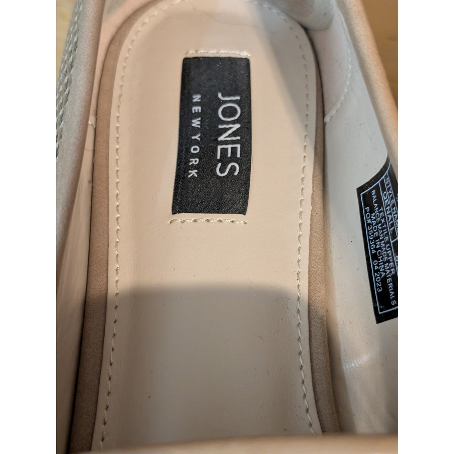 Jones New York Women's Qenall Tan Pointed Toe Flat Slip On Loafer Flat Size 8.5