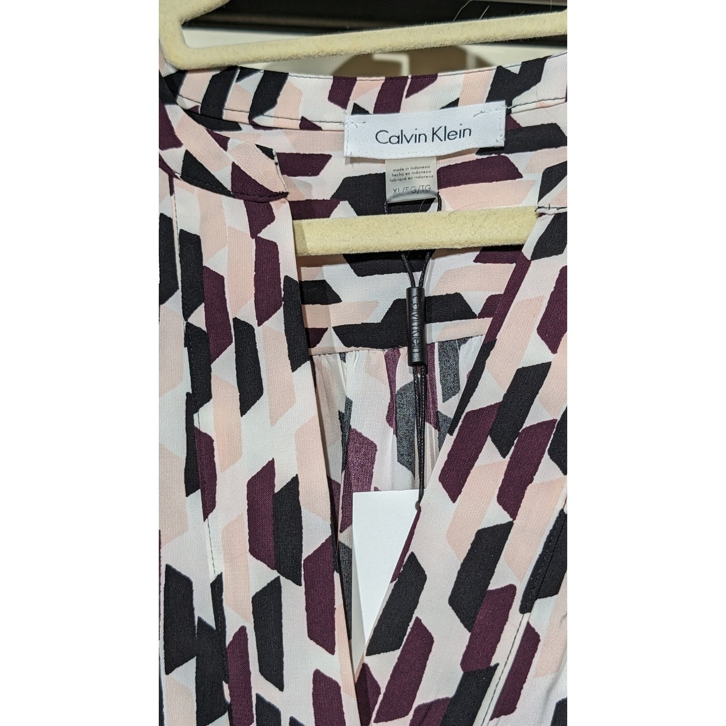 Calvin Klein Maroon Pink Black White Geometric Print V Neck Tunic Womens Sz XL