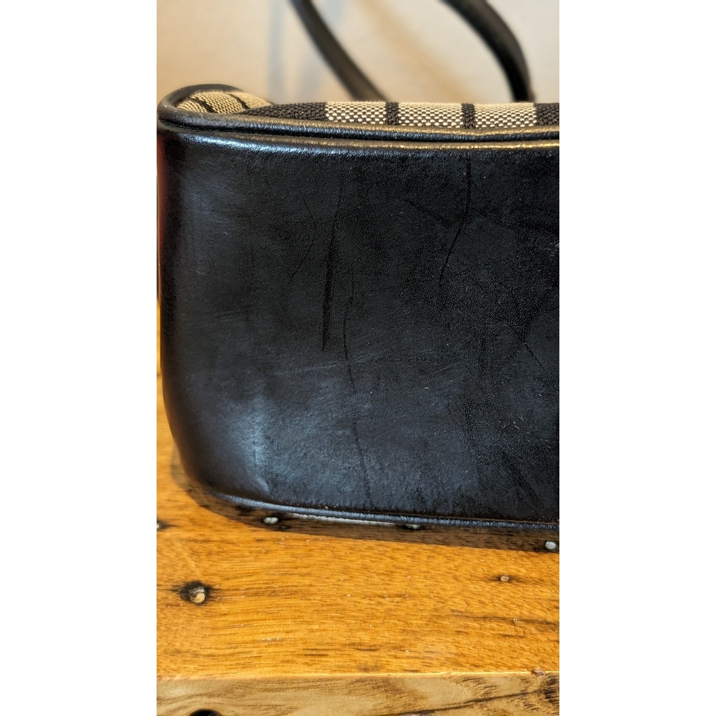 Texier Black Gray Plaid Logo Kiss Lock Double Handle Vintage Handbag