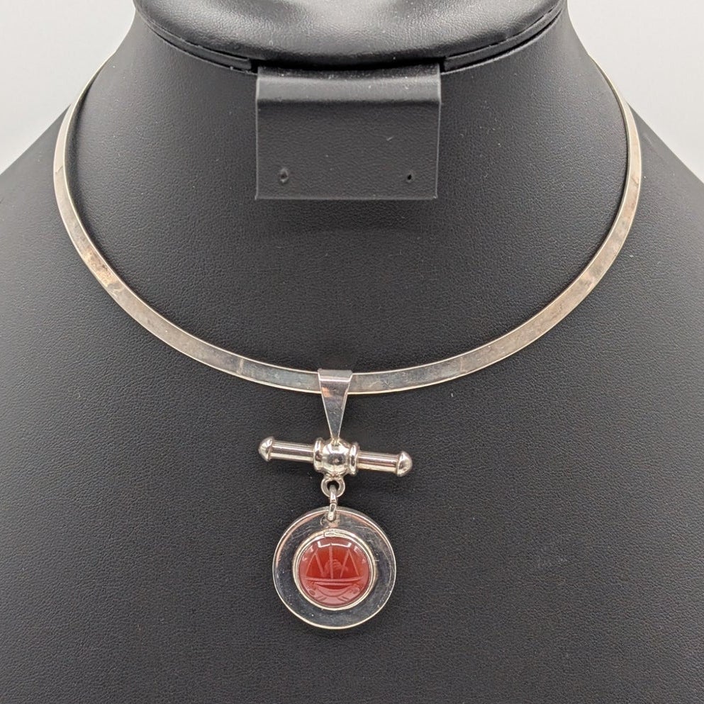 Heavy Silver Plated Marked CMN Carved Carnelian Pendant Torque Necklace